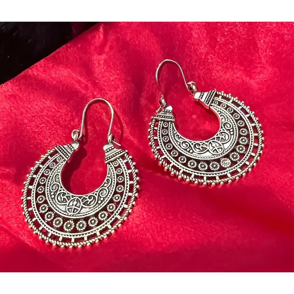 New Silvertone Filigree Boho 1.75 inch Dangling Pierced‎ Earrings